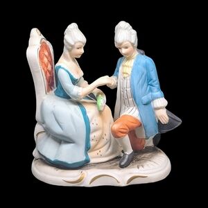 *Sold* Vintage Victorian Couple Figurine